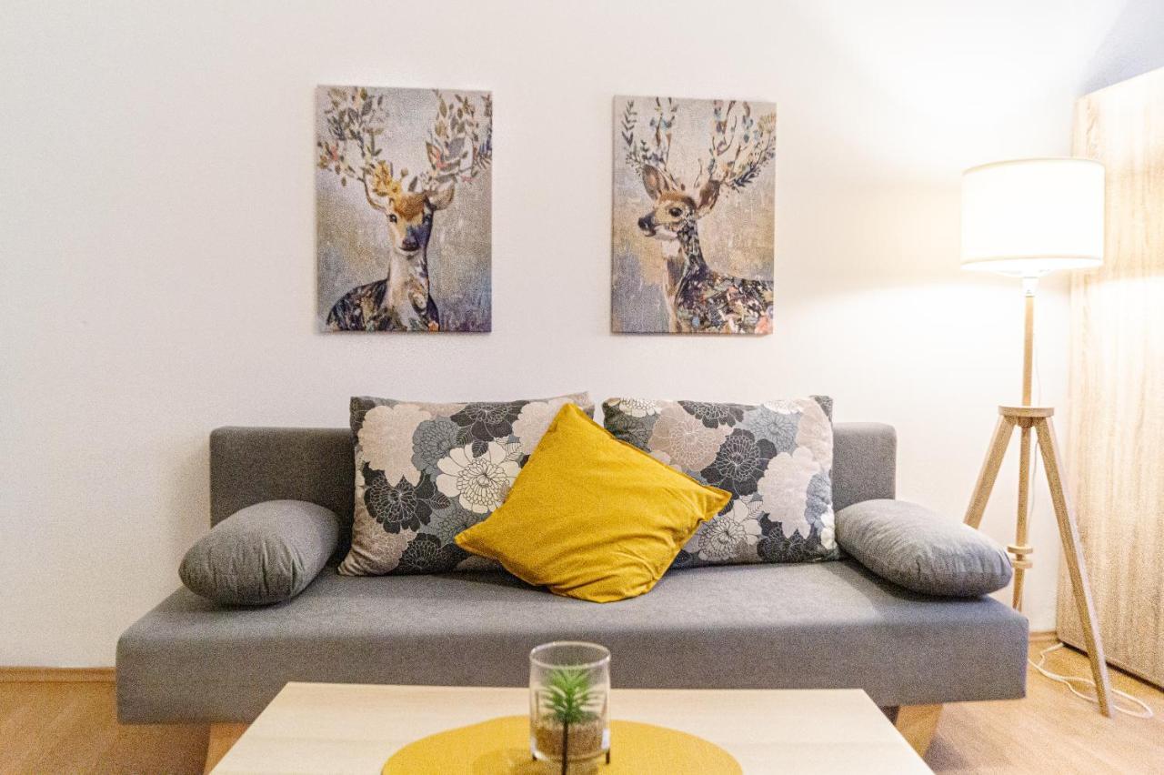 Economy 1Br Apartment Well Connected To The Whole City Wien Exteriör bild