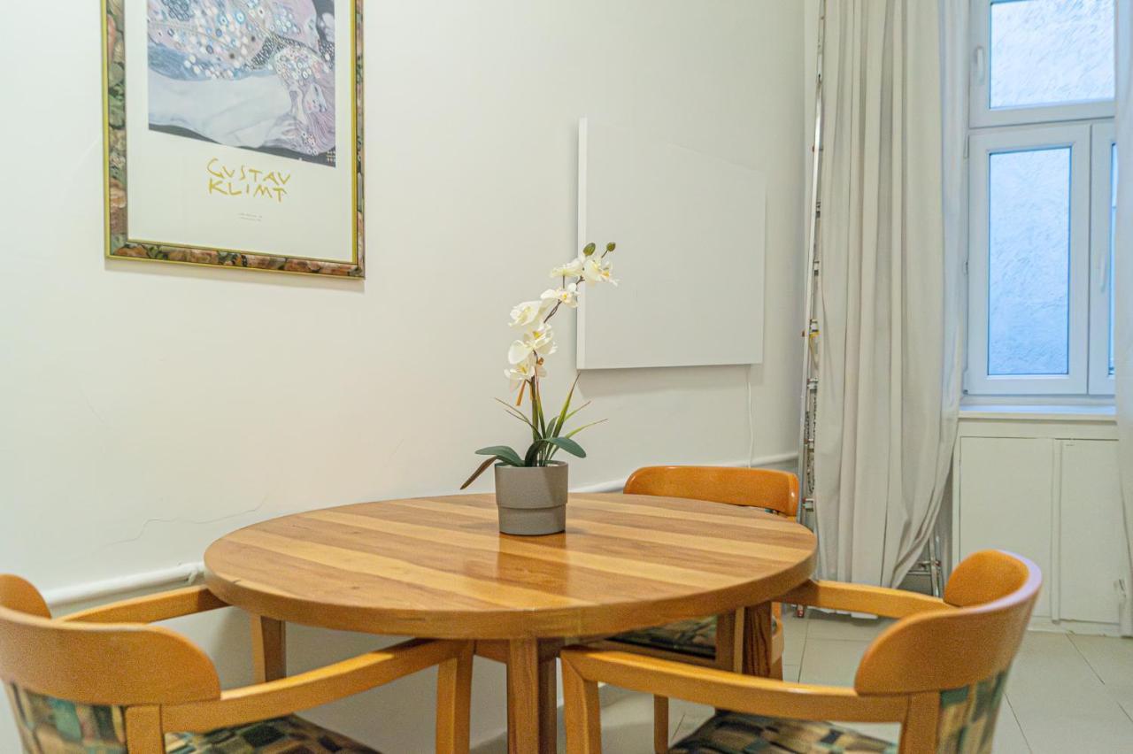 Economy 1Br Apartment Well Connected To The Whole City Wien Exteriör bild